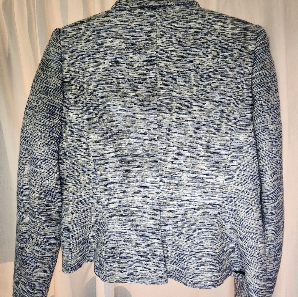 Calvin Klein Women's Petites 8P Size Jacket and skirt NWOT - Picture 4 of 8